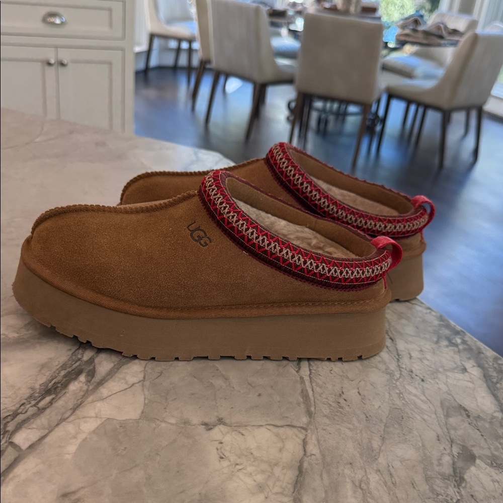 UGG Tan Suede Clogs with Red Accent